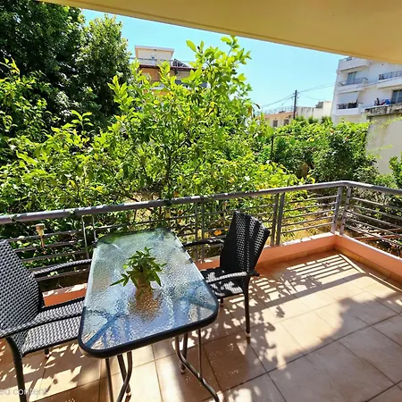 The Garden - Spacious Balcony *